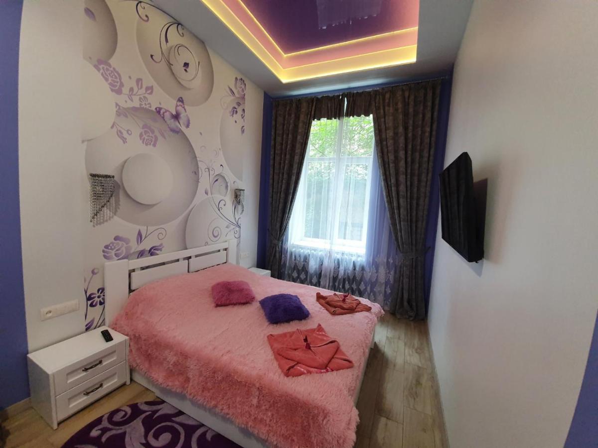 Romantik Eko Apartment Лвив Екстериор снимка