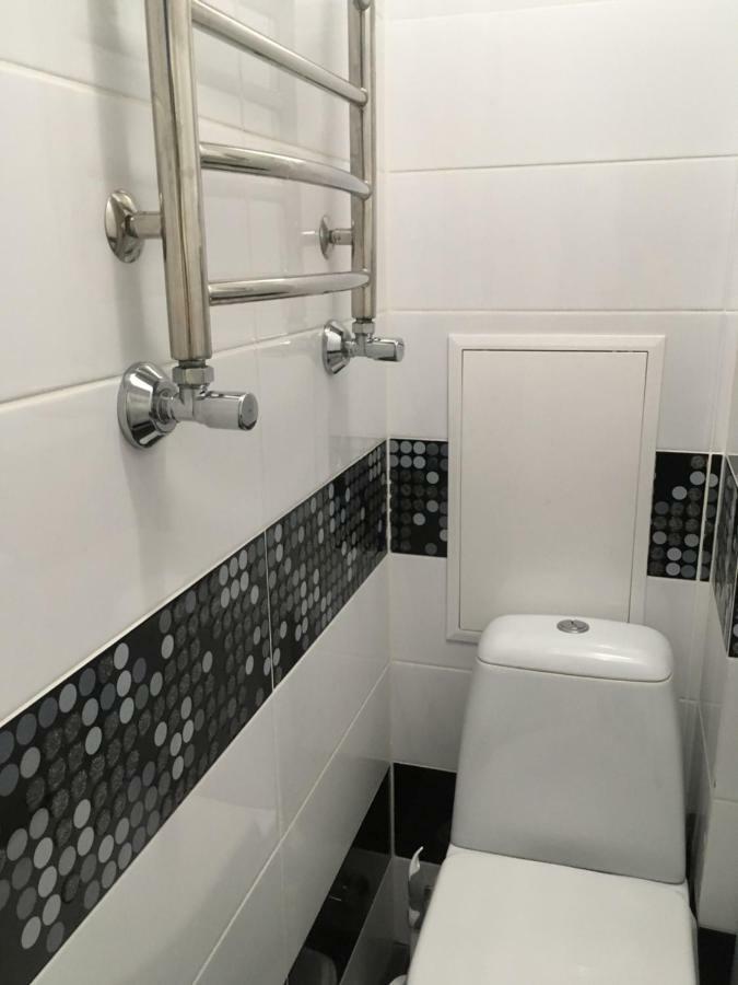 Romantik Eko Apartment Лвив Екстериор снимка